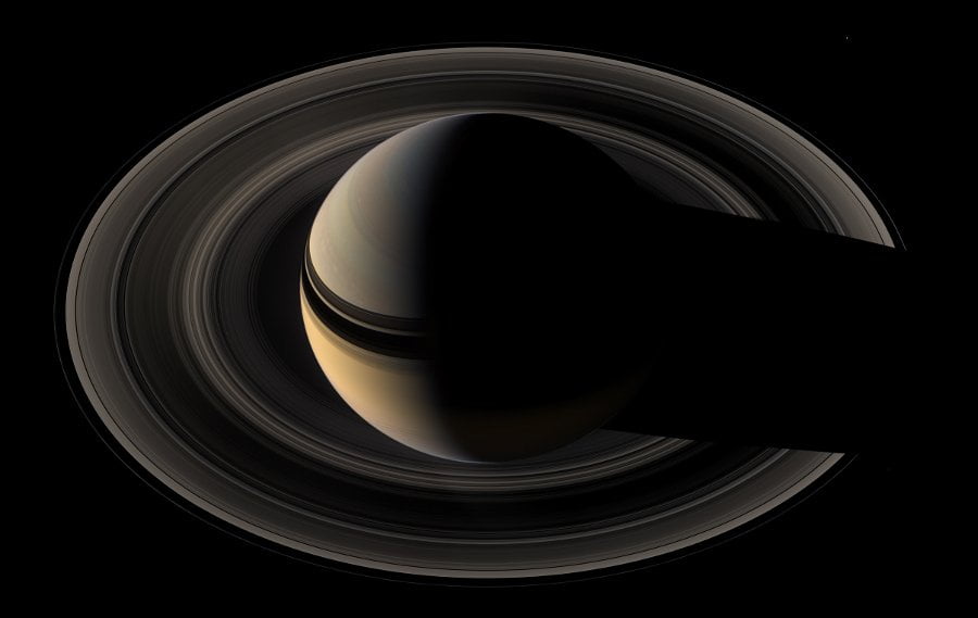 Saturno y sus anillos, vistos por Cassini
