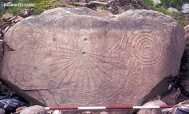 Posible reloj solar de Knowth