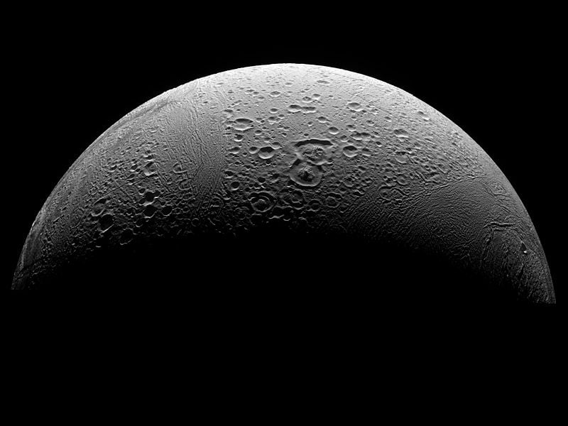 Encélado, fotografiado por Cassini 